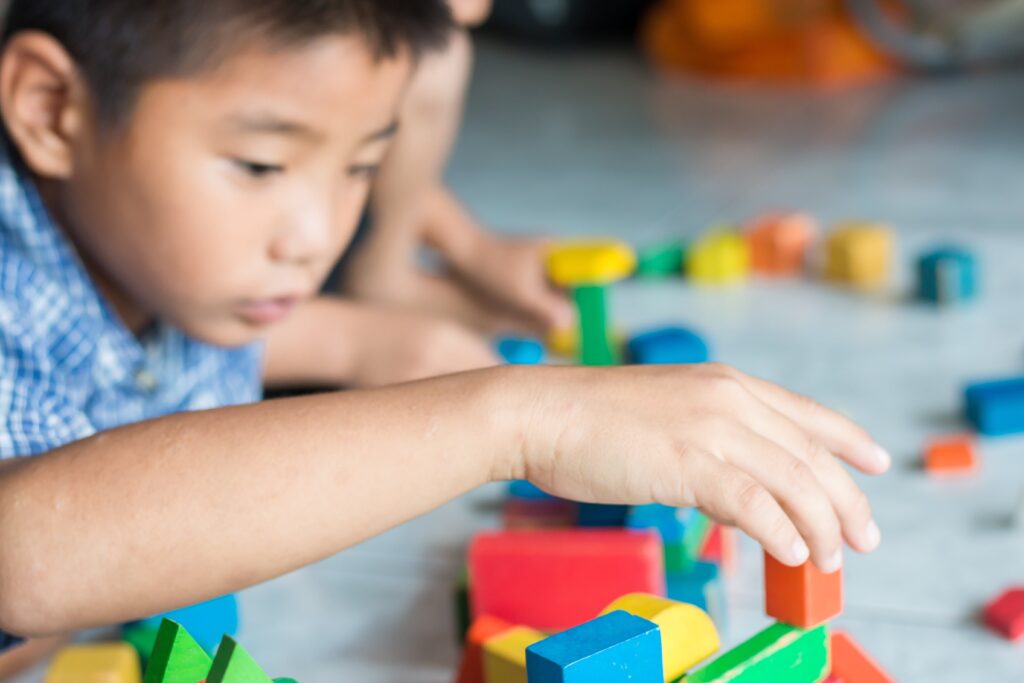 Does the NDIS fund early intervention support and who is eligible min